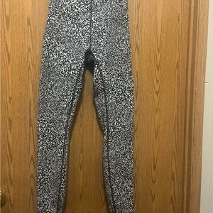 Lululemon Athletica Black and White Speckled Leggings